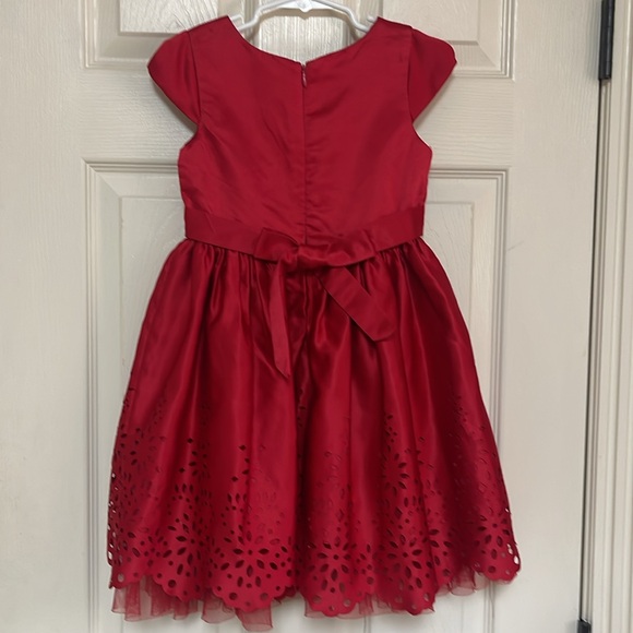 Sweet Heart Rose size 5 red dress. Used but really good condition - Picture 5 of 10